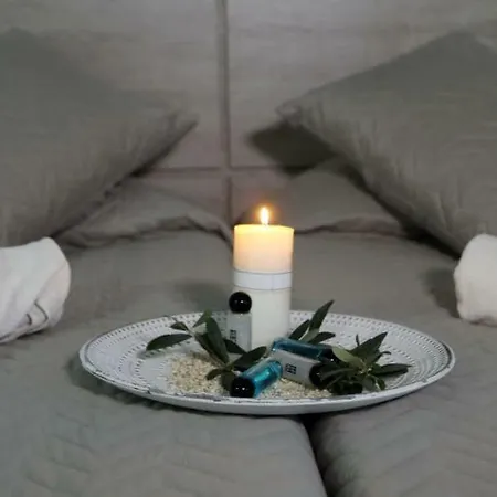 Aparthotel Pier Limassol
